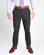 Pantalón de vestir gris, de frente