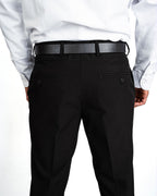 Traje negro semi slim, detalle del pantalón